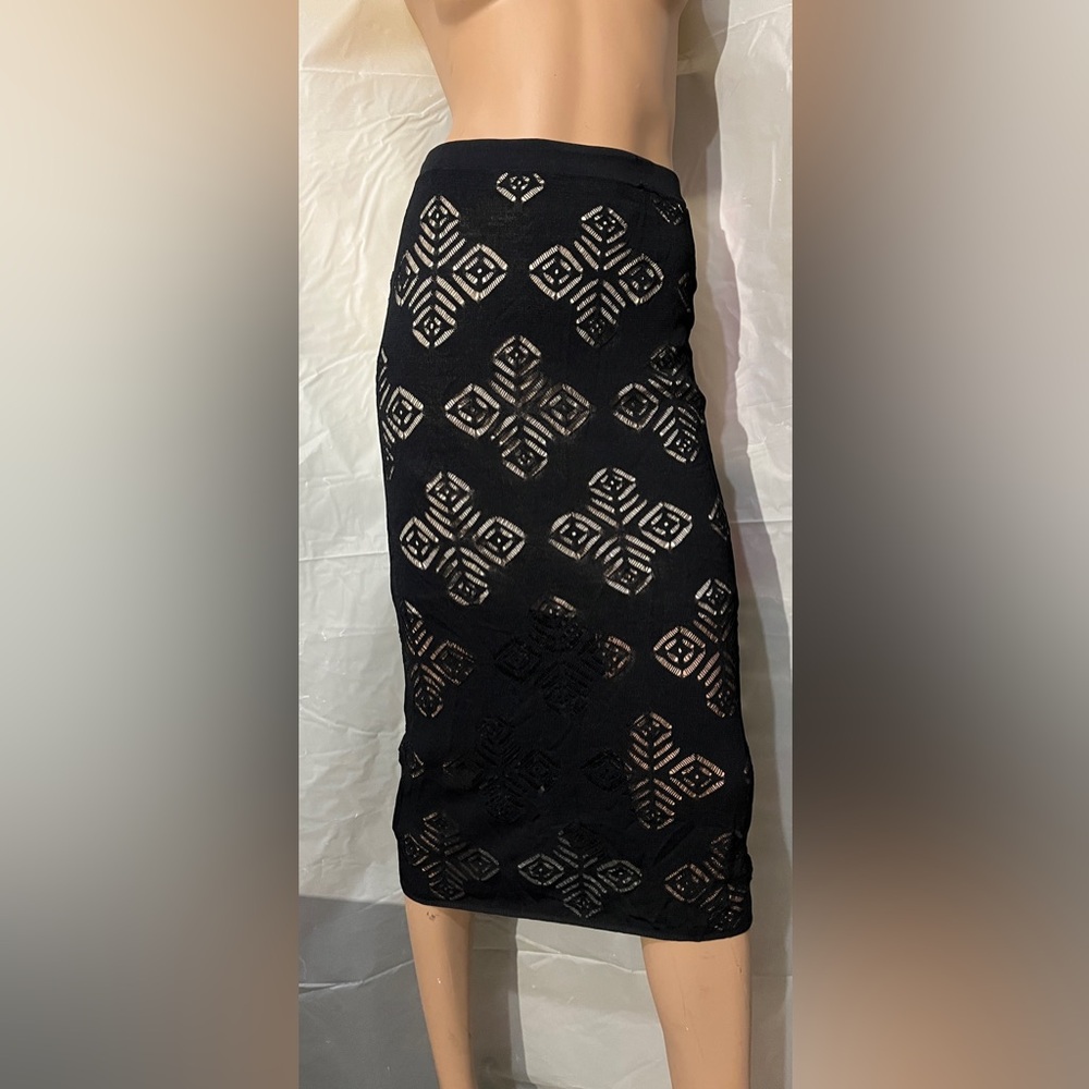 Guess by Marciano Black Midi Skirt Size M (Like New)